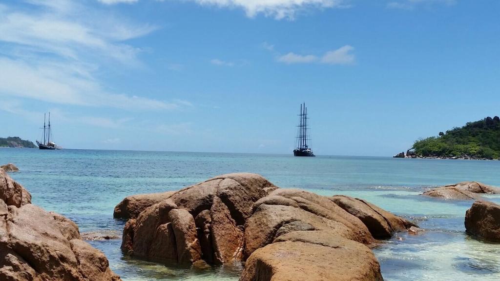 Coin D'or * Anse Volbert Village